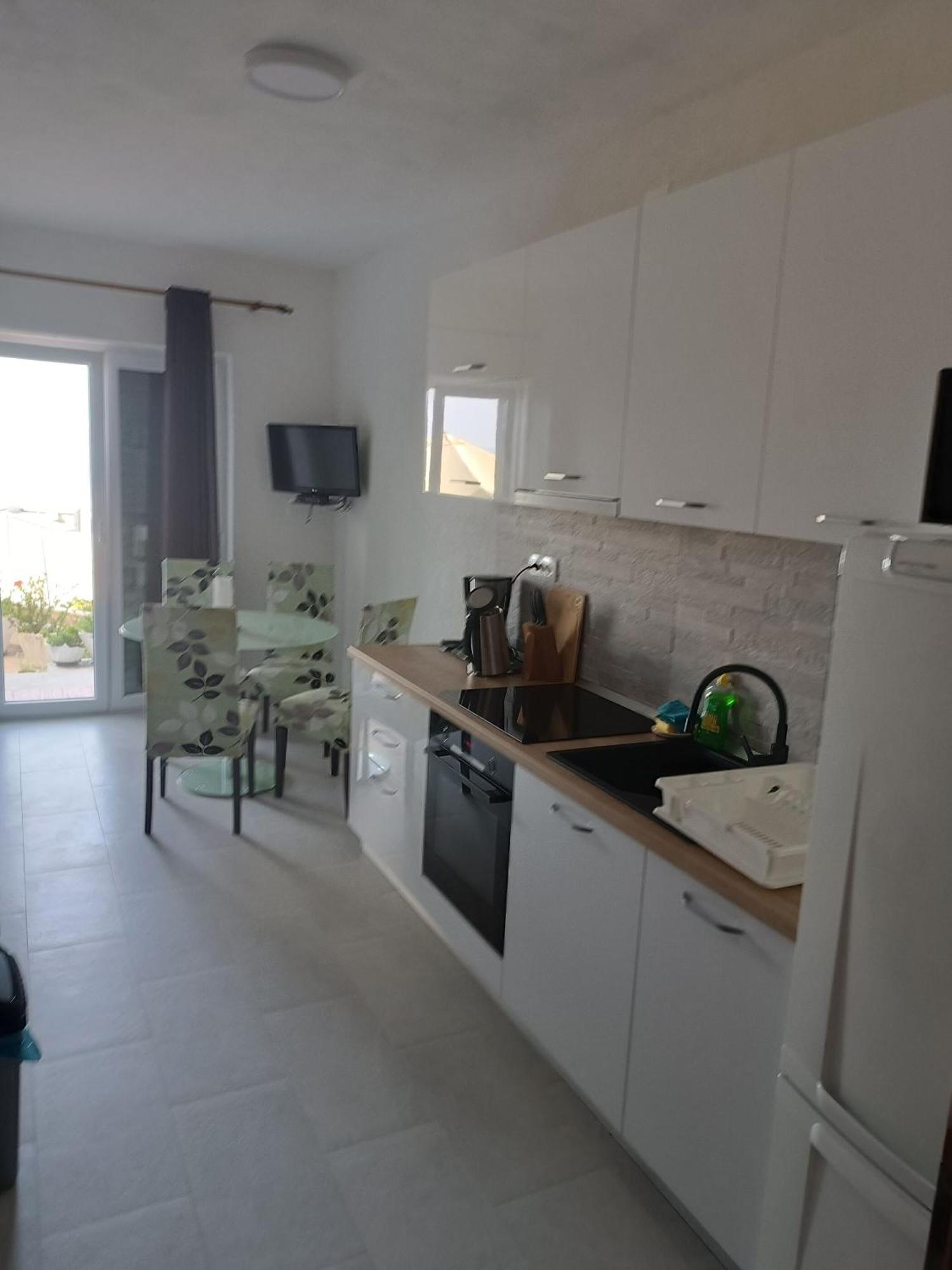 Apartment Ante Brela Eksteriør bilde